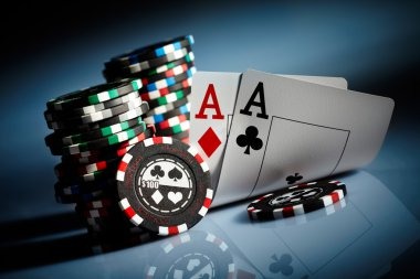 Live dealer tables and account dashboard